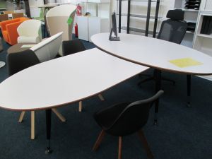 Schreibtischkombination GEBRAUCHT GUTER ZUSTAND 