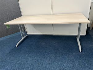 Schreibtisch Akaziedekor/Alusilber